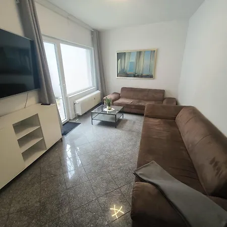 Daire Downtown First Floor 6 Guests On Request Wilhelmstr 5 Min To Chio *