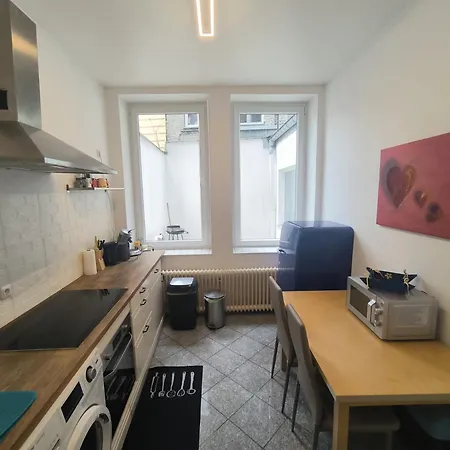 Downtown First Floor 6 Guests On Request Wilhelmstr 5 Min To Chio Άαχεν
