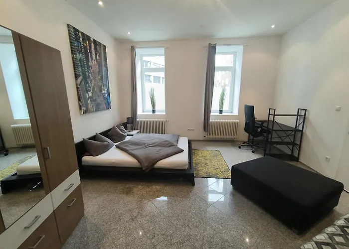 Downtown First Floor 6 Guests On Request Wilhelmstr 5 Min To Chio Apartamento Aquisgrano